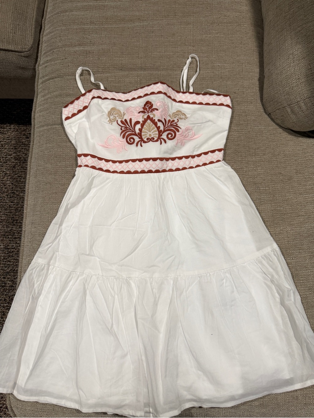 Francesca's White Bow-Accent Tiered Sundress